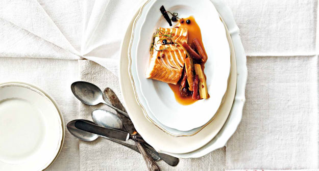 Mit Fricktaler Kirsch marinierter Lachs und Rhabarber-Chutney