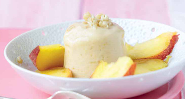 Pfirsich-Honig-Joghurt-Parfait
