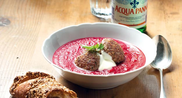 Randensuppe mit Wildpolpette