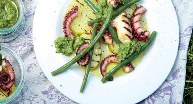 Oktopus mit Kartoffeln und Bohnenpesto