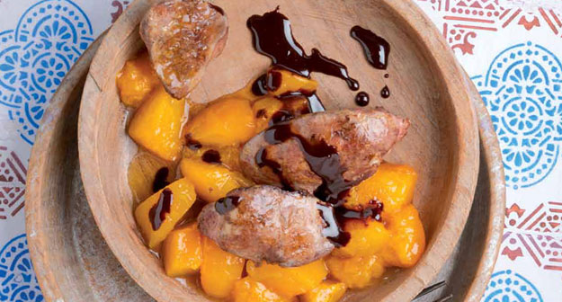 Rezept Gebratene Entenleber mit Aprikosen und Chili-Schokoladensauce ...