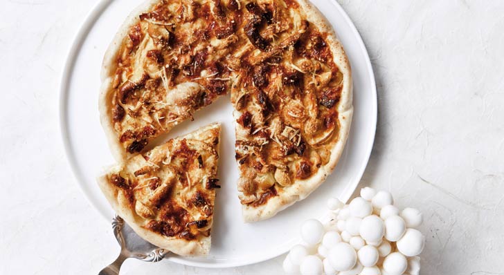 Shimeji-Kuchen mit Lauch und Speck