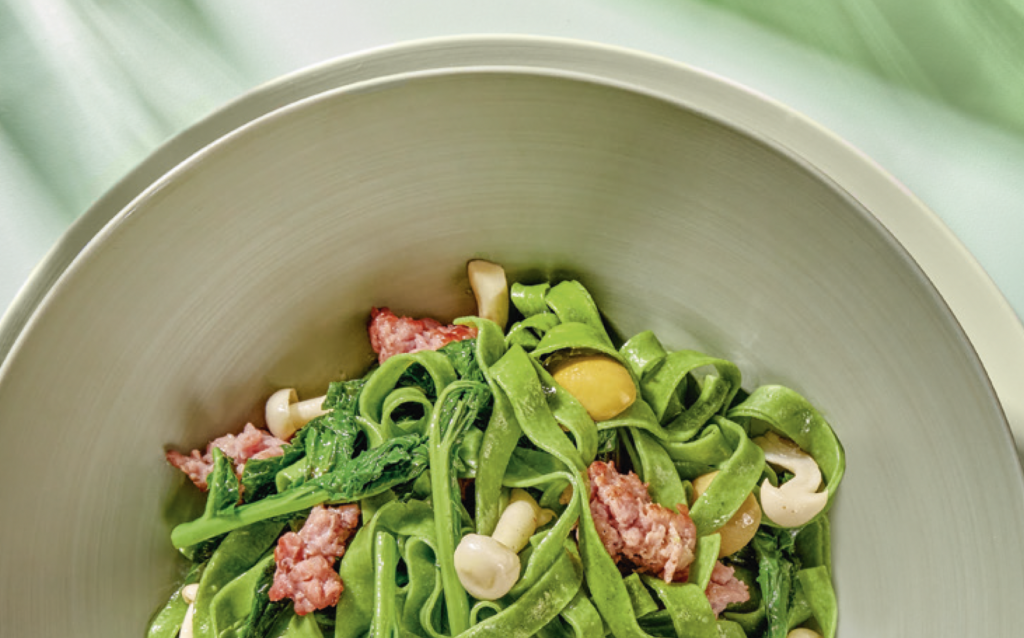 Mangoldpasta mit Salsiccia und Cima di rapa